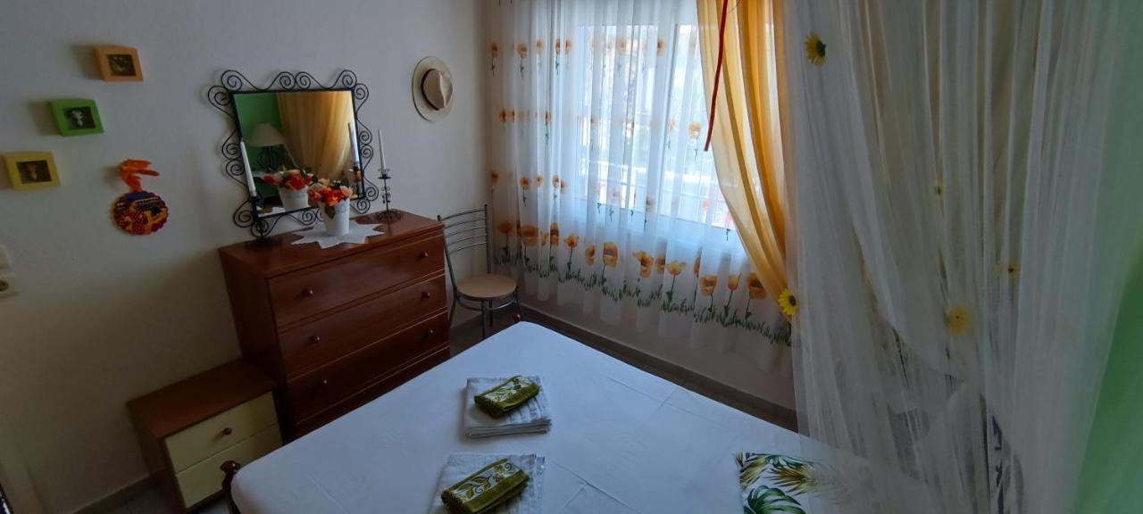 Sunflower Apartment Néa Péramos 외부 사진