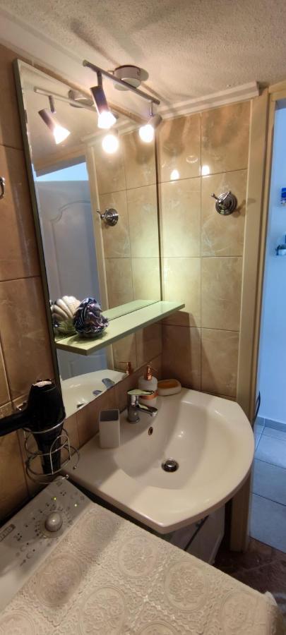 Sunflower Apartment Néa Péramos 외부 사진